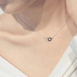 NEW 925 Sterling Silver Diamond Circle Necklace A